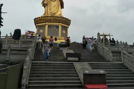广州番禺莲花山图片