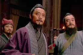 为夺寨主之位，宋江卢俊义吴用三人飙戏，却坑苦了19位梁山好汉图片
