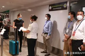 入境柬埔寨预存3000美金政策，引外籍游客吐槽图片