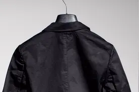 发红的黑衣服不要扔，只需一个小技巧，黑衣服就能快速复原视频封面