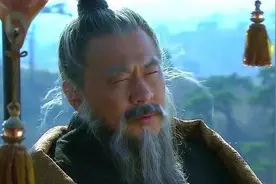 刘备称帝第一诏，一意孤行讨伐东吴为关羽报仇，最后战败抑郁成疾图片