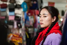 《残香无痕》：买来的媳妇被兄弟俩同时占有，背后原因令人深思图片