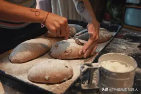 《China Daily》都爱的Vee老师，一起跟她学做无油少糖欧包啊图片