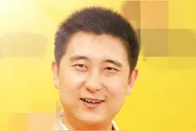 他是王天一蒋川师父，教出女徒弟唐丹，只用三招就让对手乖乖认输图片