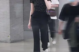 今年明星都上头了的BM风是什么？这里有份详解，看完就懂怎么穿了图片