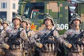 有待考验！世界新步枪回归有托布局：95式突击步枪是否走了弯路？图片