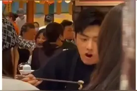 肖战李沁聚餐，吃到凌晨3点，狼殿下另1位女演员也到场支持肖战图片
