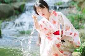 日系姐妹花养眼写真图片图片