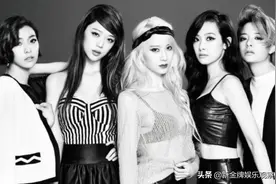 孟佳王霏霏Amber同框，引发女团回忆杀，可惜雪莉不在了图片