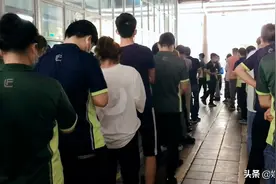 22000人的工厂实拍，虽然月工资最高有7100，但吃饭要排队半小时图片
