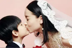 董洁和儿子“结婚照”火了，“错位”的关系惹争议：出格的母爱图片
