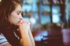 女人如果这三个地方被男人碰到了，很容易意醉神迷图片