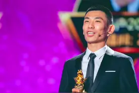 旭旭宝宝玩最早四个号，玩了十几年ID没换过，如今全是国服第一图片