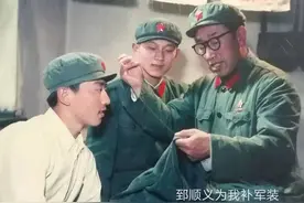 一张老照片，引发了对老英雄郅顺义的回忆与思念图片