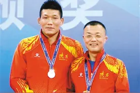 备战全运甘愿付出“金牌教头”追求卓越图片