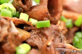 电影名场面真实重现，美食主播追着吃竟是为了它图片