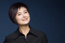 退出央视的8大主持人：有人因被误诊退出，有人至今未婚未育图片