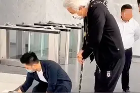 曝张庭夫妇买下黄浦江边整栋楼！高达数十层，林瑞阳亲自拄拐监工图片