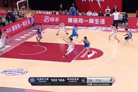 绝了，JR时刻惊现CBA！压哨上篮绝杀自己图片
