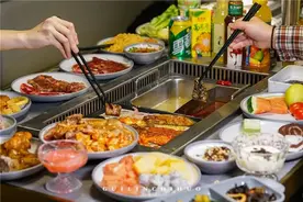 桂林市中心新「高层观景自助」，牛排，海鲜，寿司，百道美食任吃图片
