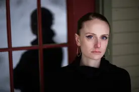 美国州长为上床，威逼拐骗无所不用！全美愤怒半年，终于穷途末路图片