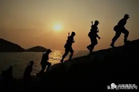 部队驻防这个小岛58年了，终于等到了这一天……图片