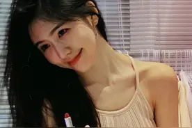 小说：前女友沦落成了捏脚小妹图片