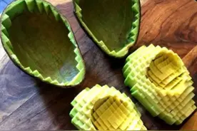 吃货无聊多可怕？忍了牛油果，忍了苹果，看到樱桃，厉害了！图片