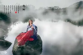 小说：穿越到古代的妹妹要去哥哥的军营，哥哥教她练剑防身图片