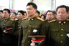 狼牙山五壮士幸存老兵，得知勋章被儿子变卖，他亲手将其送警局图片