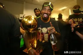 再见，NBA！321天不见！连他也要告别了？图片