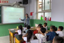 规范为美！中华街小学举办“讲好普通话，写好规范字”主题活动图片