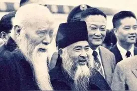 他醉酒后题字：“不可随处小便”，清醒后调整字的顺序，成为名言图片