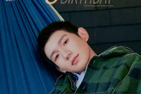 十九岁的生日，祝王源1108十九岁生日快乐，绽放耀眼光芒图片