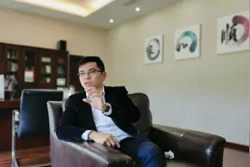 宁波出现一位百亿富豪：靠光伏产业逆袭人生，身价120亿图片