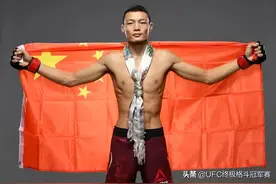 藏族雄鹰！展翅高飞！苏木达尔基上演首回合惊艳终结图片