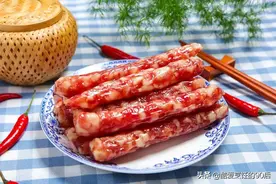 过年蒸腊肠，谨记“1泡2诀窍”，腊肠不出油，腊味十足味道正！图片