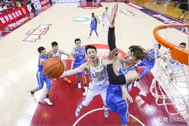 三少合砍92分广厦仍不敌福建，李春江：责任我担图片