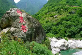 神农架为什么存在那么多“未知生物”？有人称看到了驴头狼图片