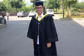 农村小伙进城打拼做高管，谁知口腔炎后悲剧发生，爱情理想成泡影图片