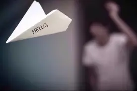 最伤感的17幅美图：你要优秀到，所有的人都不值得你委屈图片