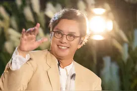 谭咏麟张杰9人，简单找个地方唱歌，但这才是大家想要的音乐综艺图片