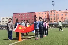 刘烨法国媳妇养出全能娃!4岁倒背西游记,重新定义中国教育?图片