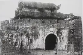 你不知道的贵州 | 贵阳那些古老城墙和牌坊，怎么消失的？图片