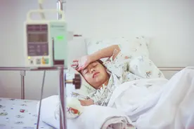 饮食健康、坚持锻炼，他们还是患上肠癌！3个信号别再视而不见图片