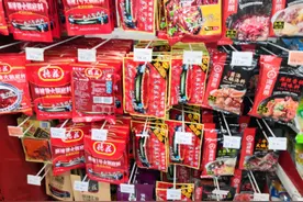 选火锅底料时，块状、汤状、粉状哪个好？区别太大了，买错不正宗图片