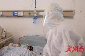 株洲红码妈妈产下健康男婴图片