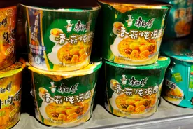 同样是方便面，为啥香菇炖鸡面很多人不爱吃？图片