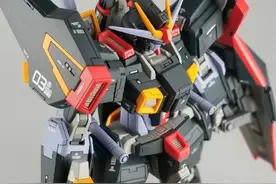 可变兽形态盖亚高达模型图片