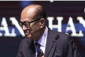 他付出那么多，只是希望我们不准时下班图片